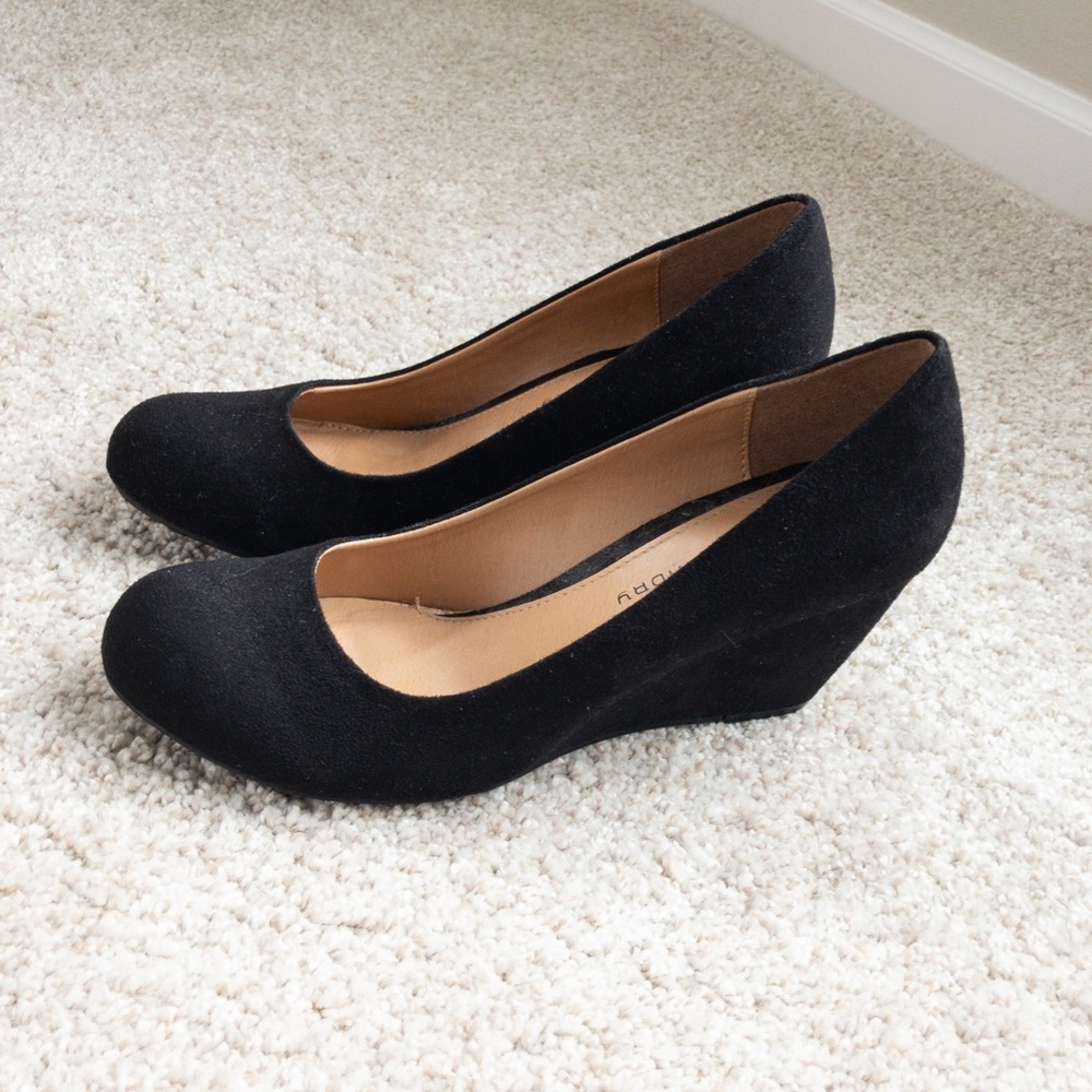 Chinese Laundry Wedge Pumps